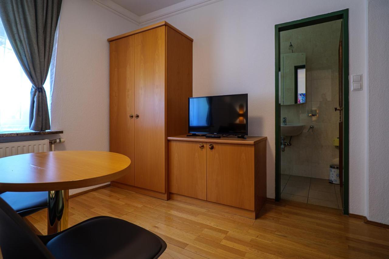 Flataid Gaestehaus Graschi - Steinbergstrasse Graz Zewnętrze zdjęcie