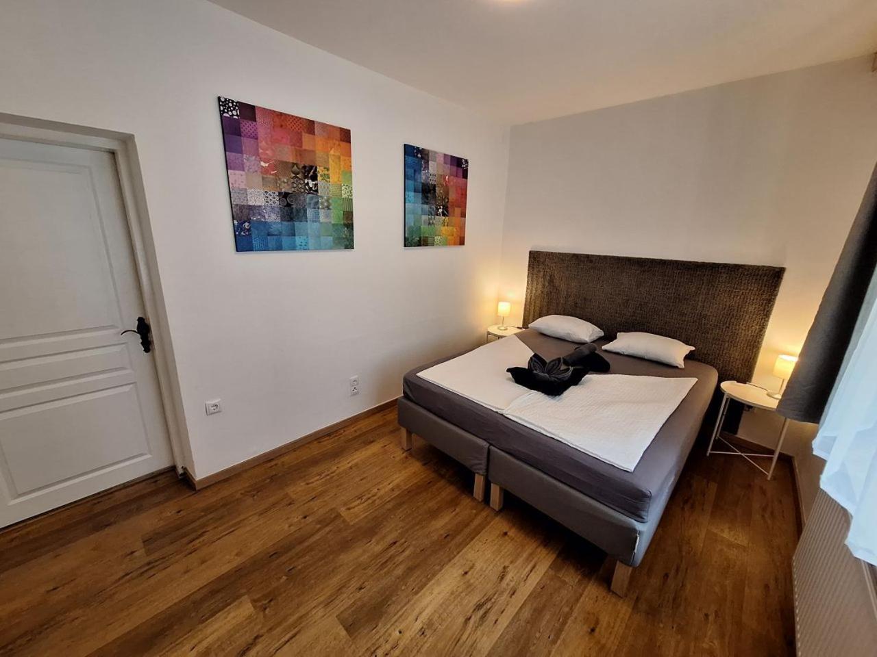 Flataid Gaestehaus Graschi - Steinbergstrasse Graz Zewnętrze zdjęcie